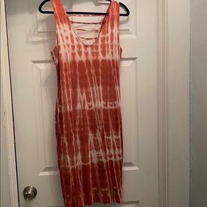 Sleeveless bodycon dress